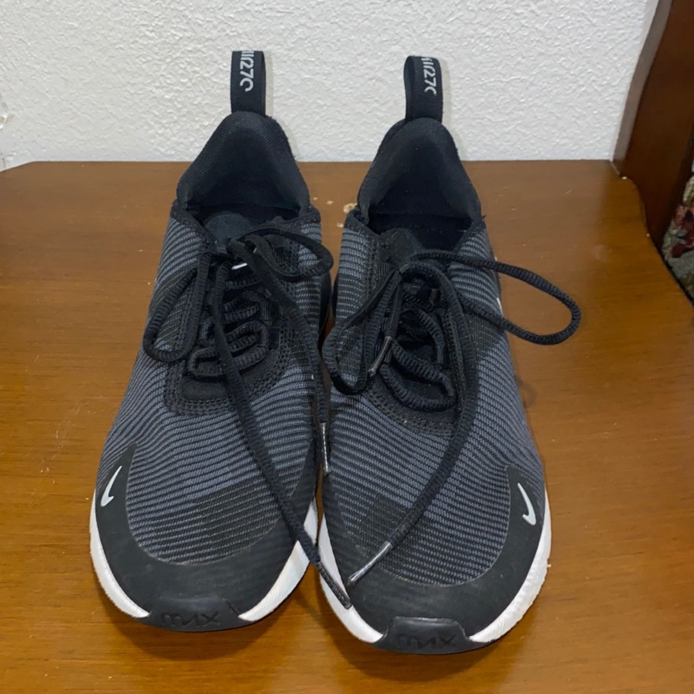 Nike Air 270’s